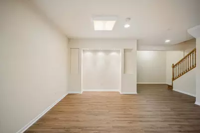 206 S Western Avenue, Bartlett, IL 60103 - Photo 23