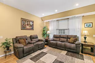 12587 Rock Island Trail, Huntley, IL 60142 - Photo 5