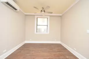 817 W Lakeside Pl, Chicago, IL 60640 - Photo 13