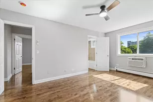 1415 W Pratt Blvd, Chicago, IL 60626 - Photo 11