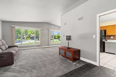 3N445 Jill Court, Elmhurst, IL 60126 - Photo 5