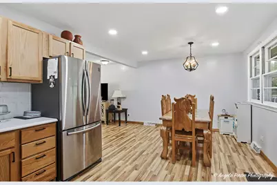 7509 Villa Vista Court, Spring Grove, IL 60081 - Photo 13