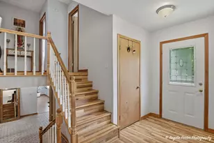7509 Villa Vista Ct, Spring Grove, IL 60081 - Photo 3