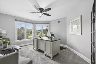 10 Bordeaux Ct, Oakwood Hills, IL 60013 - Photo 19