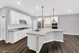 597 Watercress Dr, Aurora, IL 60504 - Photo 9