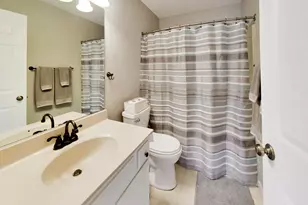 2446 Lawson Blvd, Gurnee, IL 60031 - Photo 25