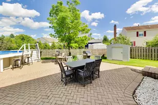 2446 Lawson Blvd, Gurnee, IL 60031 - Photo 31