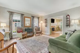 2387 Larkdale Dr, Glenview, IL 60025 - Photo 5