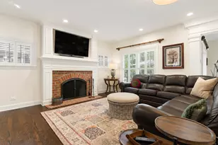 2387 Larkdale Dr, Glenview, IL 60025 - Photo 15