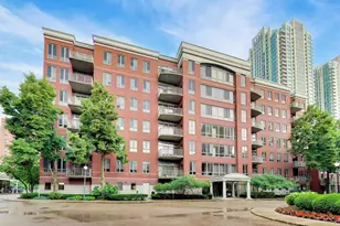 400 N Clinton St, Chicago, IL 60654 - Photo 3