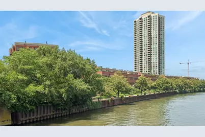 400 N Clinton Street #401, Chicago, IL 60654 - Photo 1