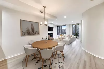 400 N Clinton Street #401, Chicago, IL 60654 - Photo 9