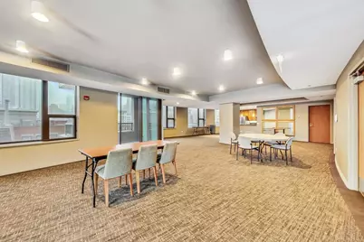 400 N Clinton Street #401, Chicago, IL 60654 - Photo 41