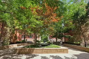 400 N Clinton St, Chicago, IL 60654 - Photo 49