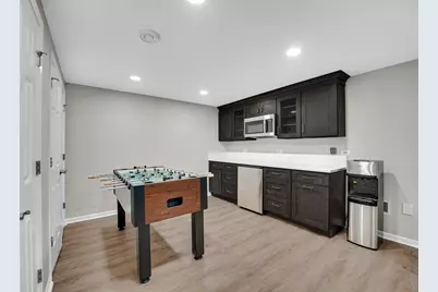 6430 Clarendon Hills Road, Willowbrook, IL 60527 - Photo 31