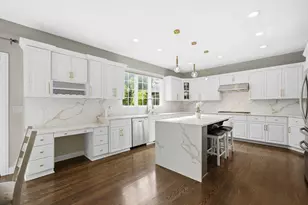 6430 Clarendon Hills Rd, Willowbrook, IL 60527 - Photo 7