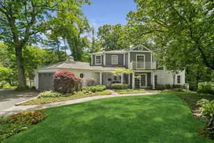 955 Wildwood Ln, Highland Park, IL 60035 - Photo 1