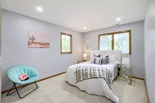 1325 E Lake Ave, Glenview, IL 60025 - Photo 31