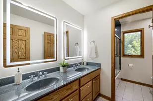 1325 E Lake Ave, Glenview, IL 60025 - Photo 31