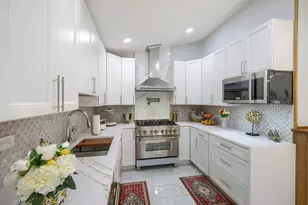 1325 E Lake Ave, Glenview, IL 60025 - Photo 13