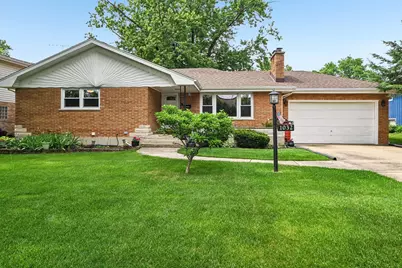 1032 62nd Place, Downers Grove, IL 60516 - Photo 1