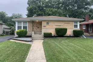 730 S Monterey Ave, Villa Park, IL 60181 - Photo 1
