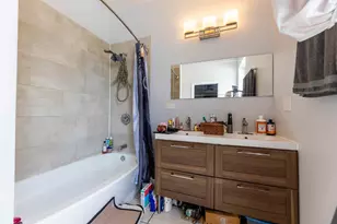 6504 S Maryland Ave, Chicago, IL 60637 - Photo 9