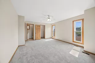 5310 S Mason Ave, Chicago, IL 60638 - Photo 17