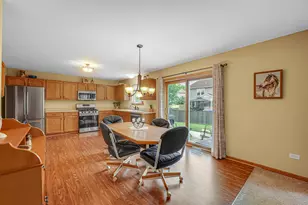 25435 Elam Dr, Manhattan, IL 60442 - Photo 7