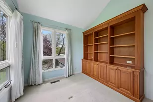 1152 Terre Dr, Libertyville, IL 60048 - Photo 29