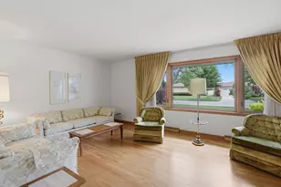 1443 Crain St, Park Ridge, IL 60068 - Photo 13