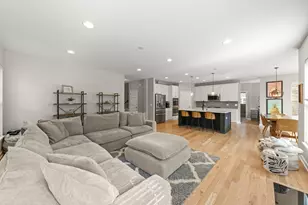 1240 W Thomas Rd, Wheaton, IL 60187 - Photo 7