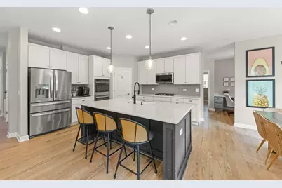 1240 W Thomas Road, Wheaton, IL 60187 - Photo 9