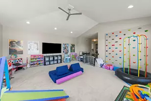 1240 W Thomas Rd, Wheaton, IL 60187 - Photo 19