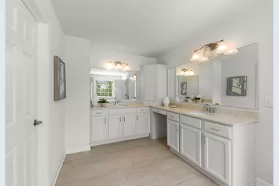 1240 W Thomas Road, Wheaton, IL 60187 - Photo 25