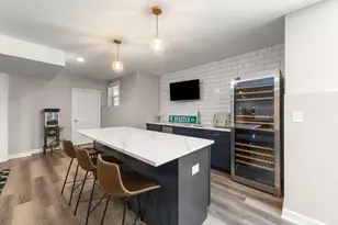 1240 W Thomas Rd, Wheaton, IL 60187 - Photo 33