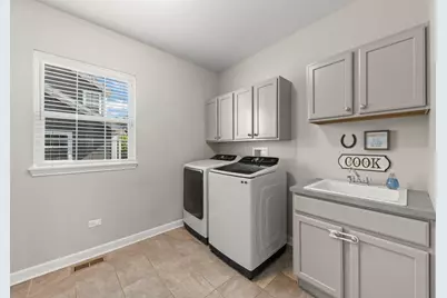 1240 W Thomas Road, Wheaton, IL 60187 - Photo 17
