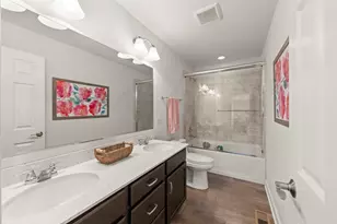 1240 W Thomas Rd, Wheaton, IL 60187 - Photo 29