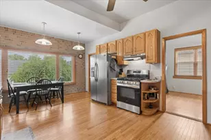 6517 N Sayre Ave, Chicago, IL 60631 - Photo 9