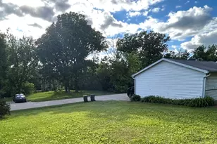 40231 N Dell Dr, Antioch, IL 60002 - Photo 15