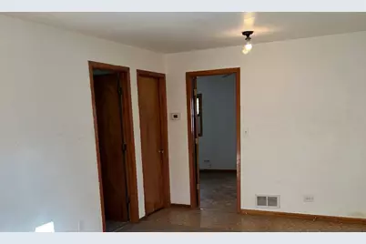40231 N Dell Drive, Antioch, IL 60002 - Photo 5