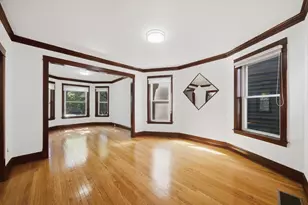 2324 N Central Park Ave, Chicago, IL 60647 - Photo 13