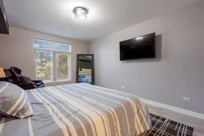 8340 Callie Avenue #104, Morton Grove, IL 60053 - Photo 9