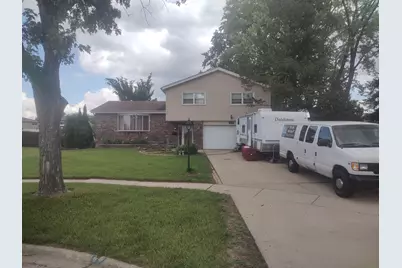 1420 W Jo Ann Lane, Addison, IL 60101 - Photo 1