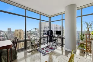 100 E 14th St, Chicago, IL 60605 - Photo 19
