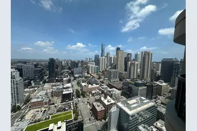 400 N La Salle Drive #4112, Chicago, IL 60654 - Photo 11