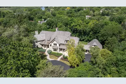 79 S Wynstone Drive, North Barrington, IL 60010 - Photo 1