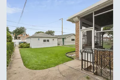 3232 N Nottingham Avenue, Chicago, IL 60634 - Photo 5