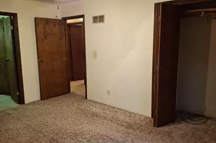 2580 E 450th Rd, Oglesby, IL 61348 - Photo 29