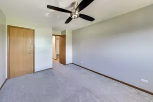 10428 Ridgeland Ave, Chicago Ridge, IL 60415 - Photo 15